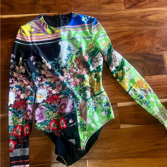 VERSACE Mixed Floral-Print Bodysuit SZ 6 - Picture 3 of 6